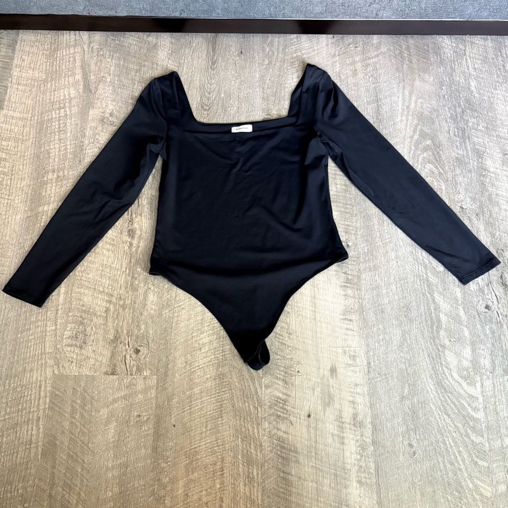 Aritzia Babaton Womens Bodysuit Size XL Square Neck Minimalist